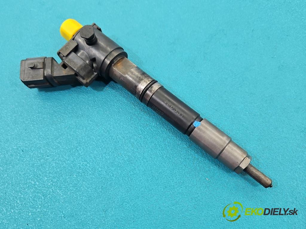 Volvo V40 II 2012-2019 2.0 D4 190 HP manual 140 kW 1969 cm3 5- vstrek 31405404 (Vstrekovač paliva)