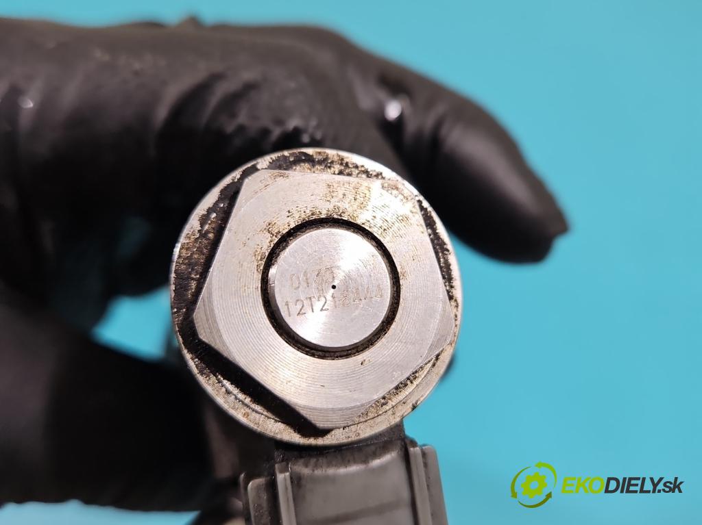 Volvo V40 II 2012-2019 2.0 D4 190 HP manual 140 kW 1969 cm3 5- lišta vstrekovacia 31303612 (Vstrekovacia lišta)