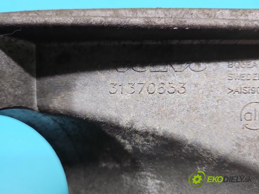 Volvo V40 II 2012-2019 2.0 D4 190 HP manual 140 kW 1969 cm3 5- držiak skřie: stupeň,rýchlosť 31370633