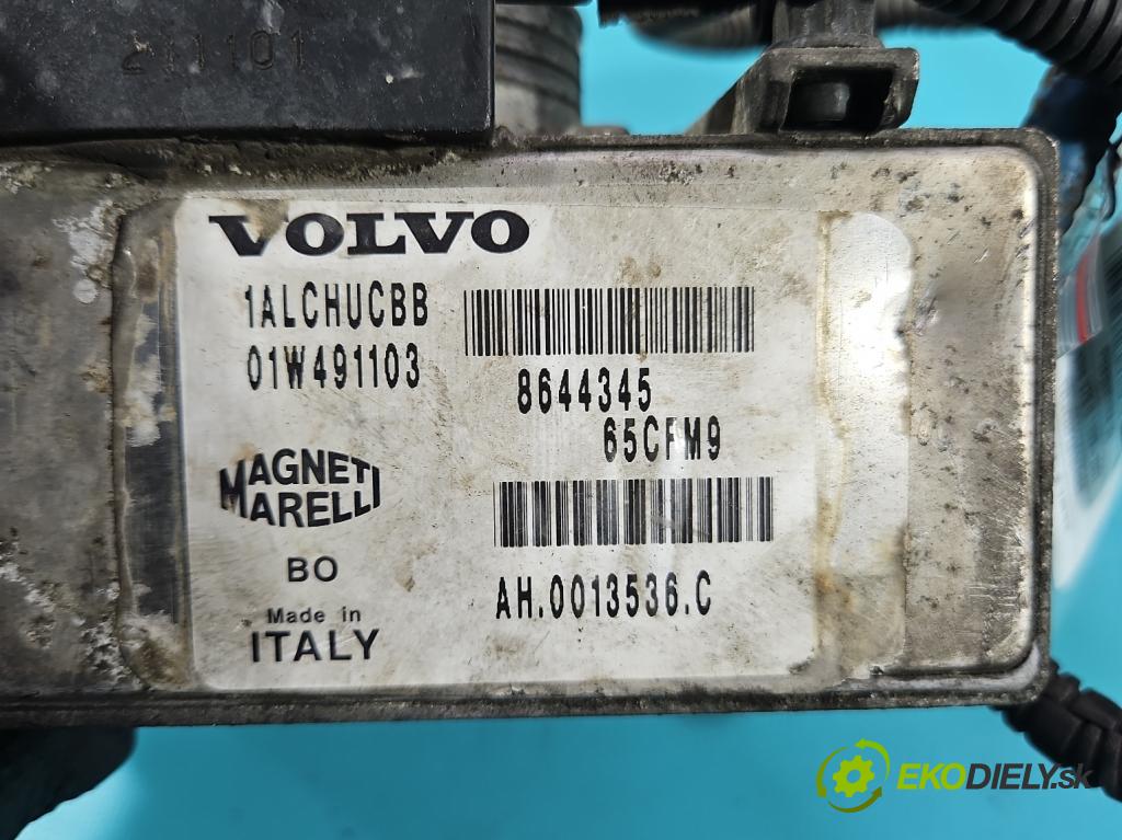 Volvo V70 II 1999-2007 2.4 20v 140 HP manual 103 kW 2435 cm3 5- klapka 8644345 (Škrtiaca klapka)