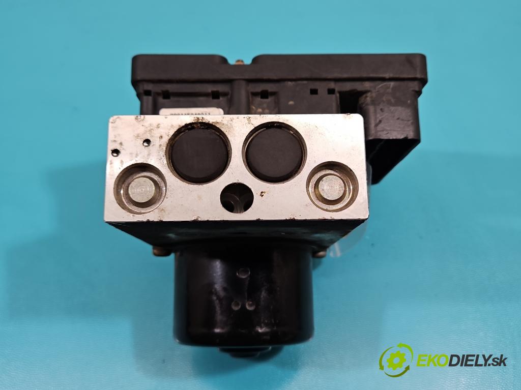 Volvo V70 II 1999-2007 2.4 20v 140 HP manual 103 kW 2435 cm3 5- čerpadlo abs P08671225 (Pumpa ABS)