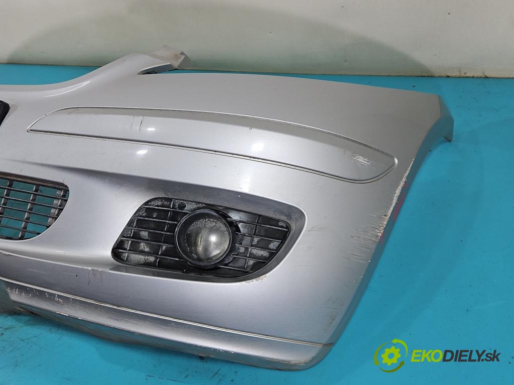 Mercedes A W169 2004-2012 1.5b: 95 hp manual 70 kW 1498 cm3 3- nárazník přední  (Klika dveří ostatní)