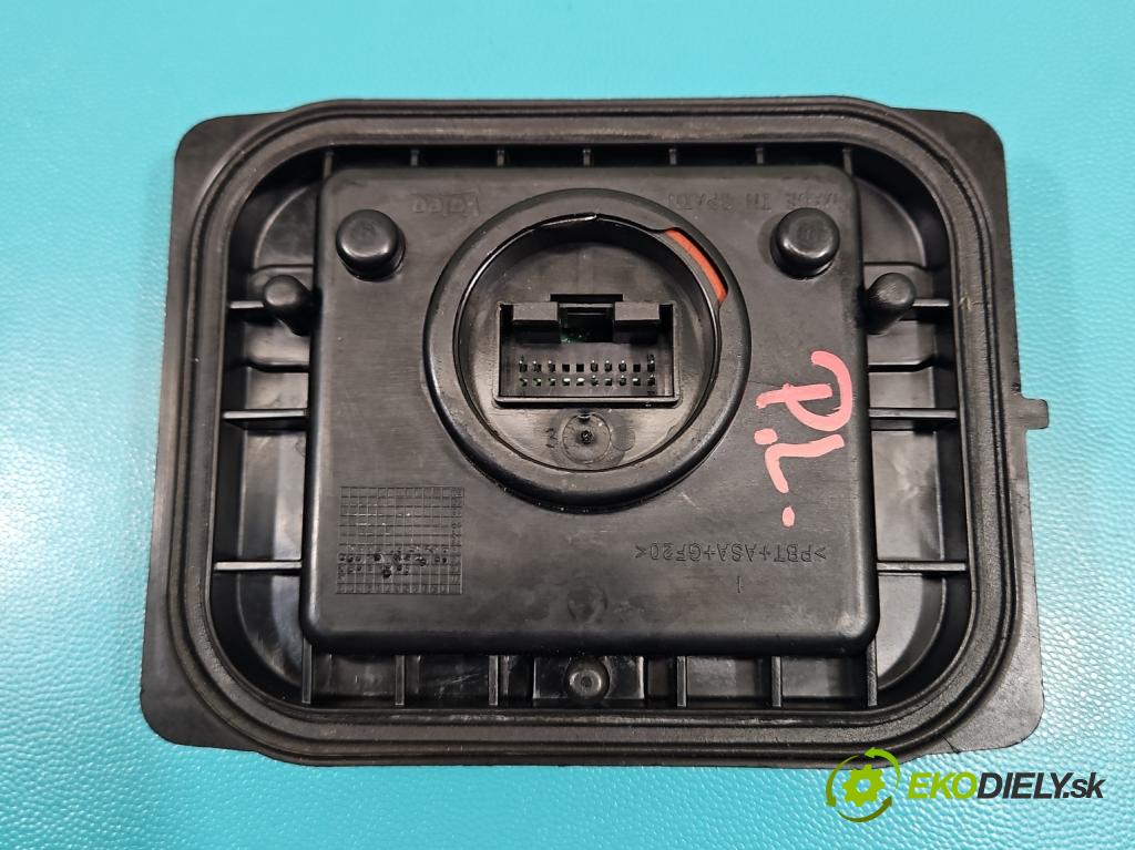 Audi Q5 2008-2016 2.0 tfsi: 220KM automatic 162 kW 1984 cm3 5- střídač: xenon 4G0907697D (Riadiaca jednotka xenónu)