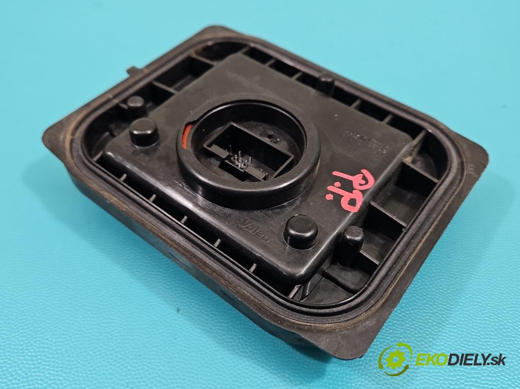 Audi Q5 2008-2016 2.0 tfsi: 220KM automatic 162 kW 1984 cm3 5- střídač: xenon 4G0907697D (Riadiaca jednotka xenónu)