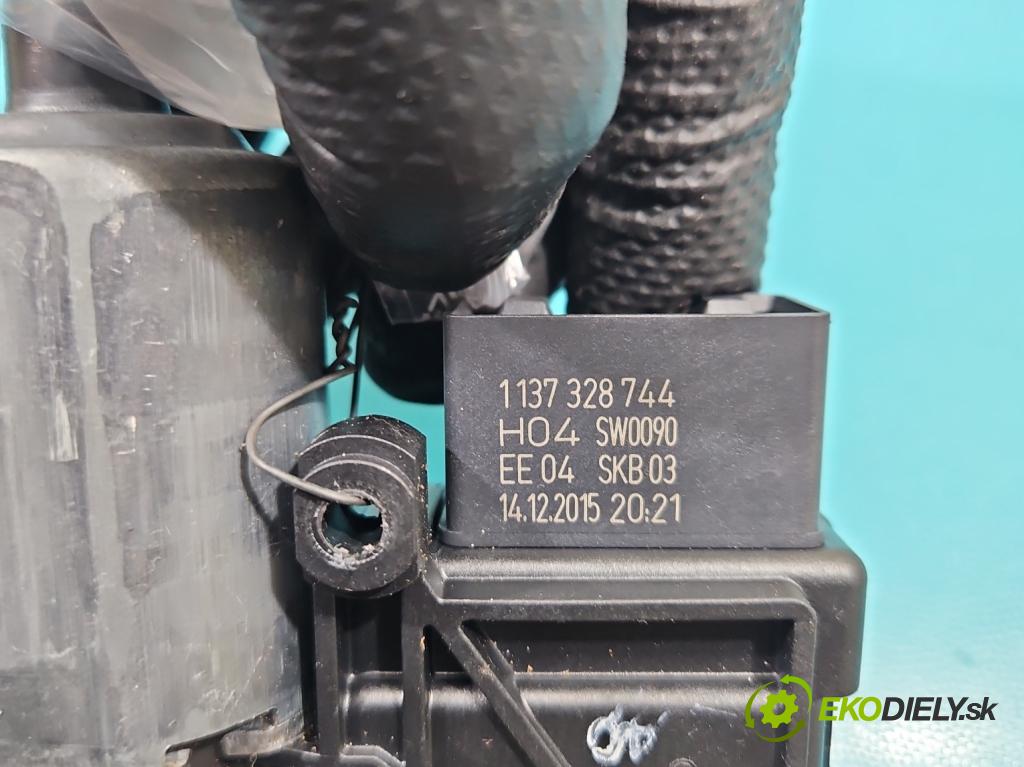 Audi Q5 2008-2016 2.0 tfsi: 220KM automatic 162 kW 1984 cm3 5- motor: ostatné 8R0877041E