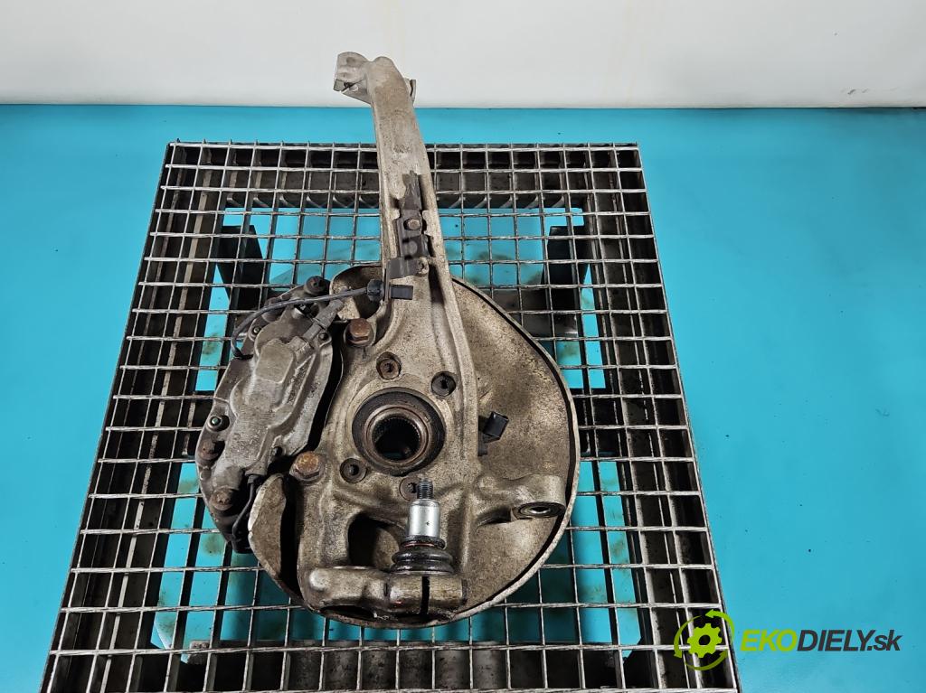 Audi Q5 2008-2016 2.0 tfsi: 220KM automatic 162 kW 1984 cm3 5- náboj levé  (Náboj kola)