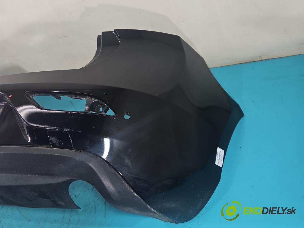 Volvo V40 II 2012-2019 2.0 D4 190 hp manual 140 kW 1969 cm3 5- nárazník zadní  (Klika dveří ostatní)