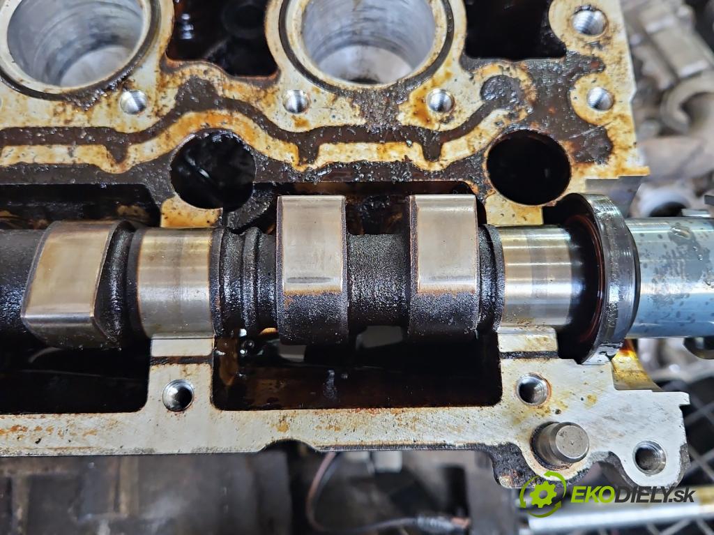 Volvo V70 II 1999-2007 2.4 20v 140 hp manual 103 kW 2435 cm3 5- hlava motoru 1001837003