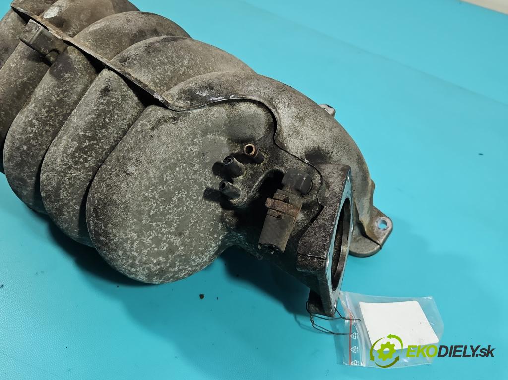 Volvo V70 II 1999-2007 2.4 20v 140 hp manual 103 kW 2435 cm3 5- potrubí sací 9486208 (Sací potrubí)