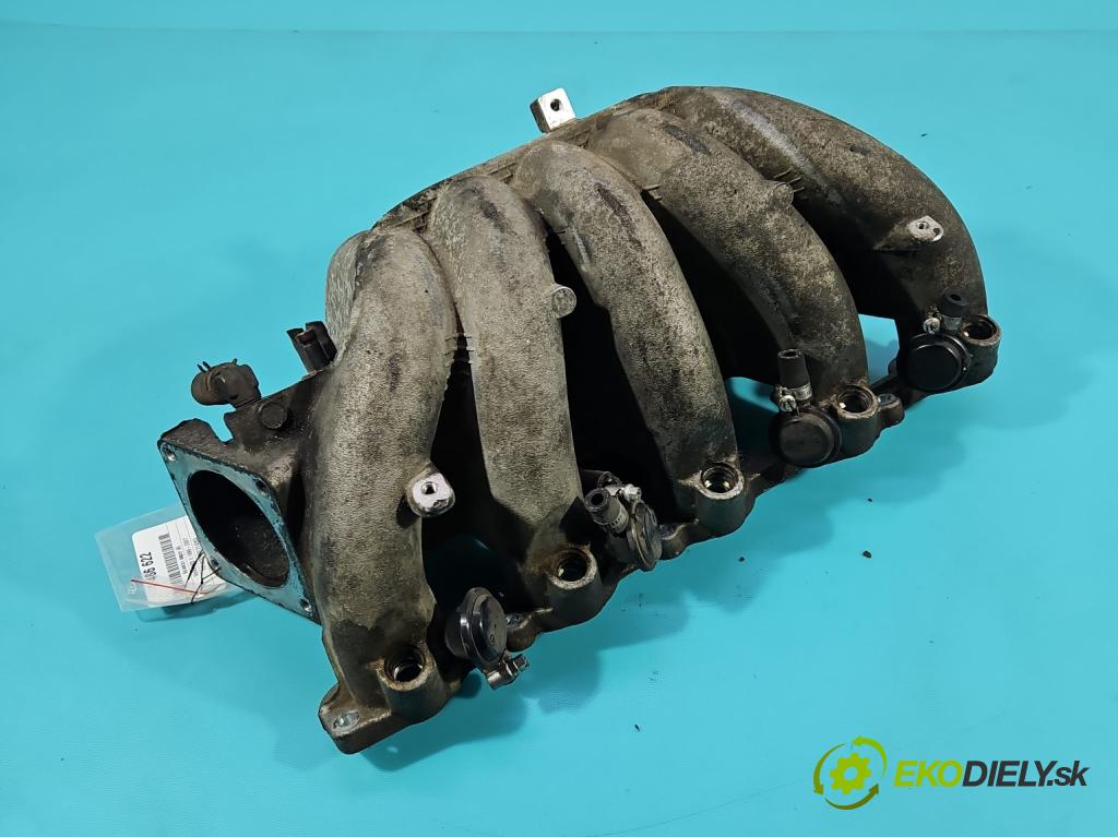 Volvo V70 II 1999-2007 2.4 20v 140 hp manual 103 kW 2435 cm3 5- potrubí sací 9486208 (Sací potrubí)