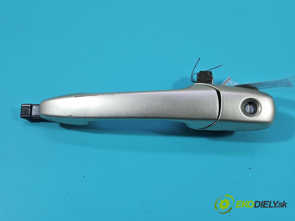 Mazda 6 I GG 2002-2007 2.0 citd 136 HP manual 100 kW 1998 cm3 4- rukoväť predné ľavé mimo:  (Kľučka dverí vonkajšia predná ľavá)