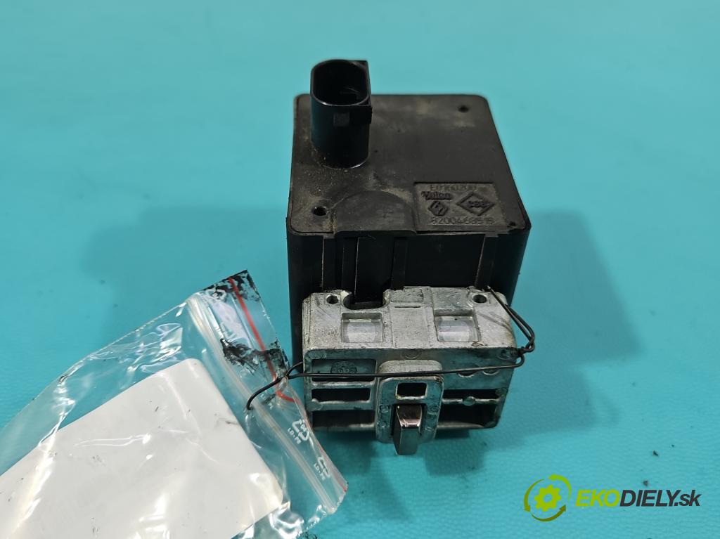 Renault Megane II 2003-2008 1.5 dci 106 HP manual 78 kW 1461 cm3 5- Blokáda: řízení: 8200468515 (Riadenie ostatné)