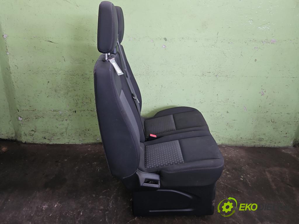 Ford Transit Custom 2013- 2.0 tdci 131 HP manual 96 kW 1995 cm3 5- Sedačka pravý  (Sedadlo)