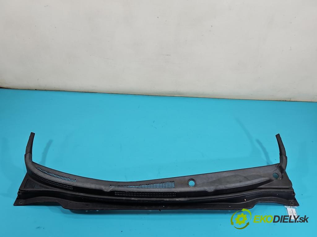 Kia Ceed I 2006-2012 2.0 CRDI 140 HP manual 103 kW 1991 cm3 5- torpédo 86151-1H000 (Torpédo (plast pod čelným sklom))
