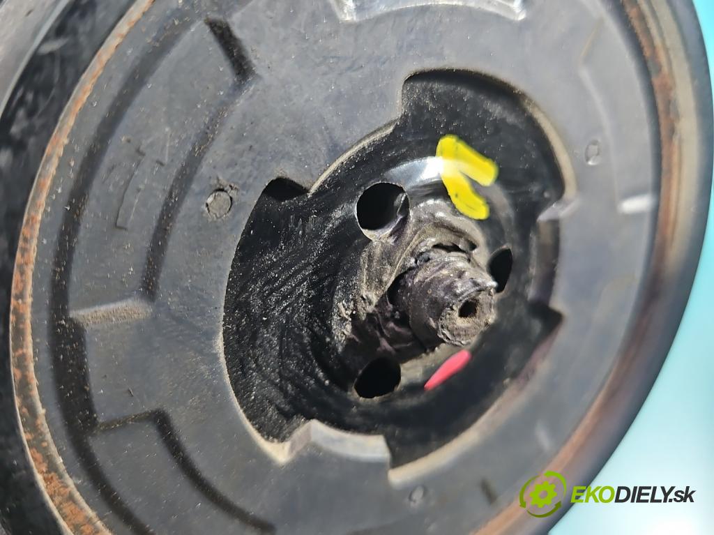 Mercedes A W169 2004-2012 1.5b: 95 HP manual 70 kW 1498 cm3 3- Kompresor: klimatizácie A0012303511 (Kompresor klimatizácie)