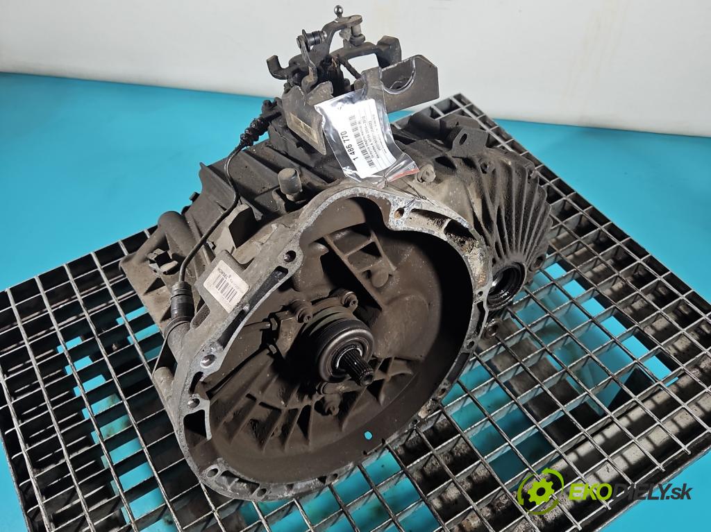 Mercedes A W169 2004-2012 1.5b: 95 HP manual 70 kW 1498 cm3 3- prevodovka stupeň,rýchlosť manual 716520