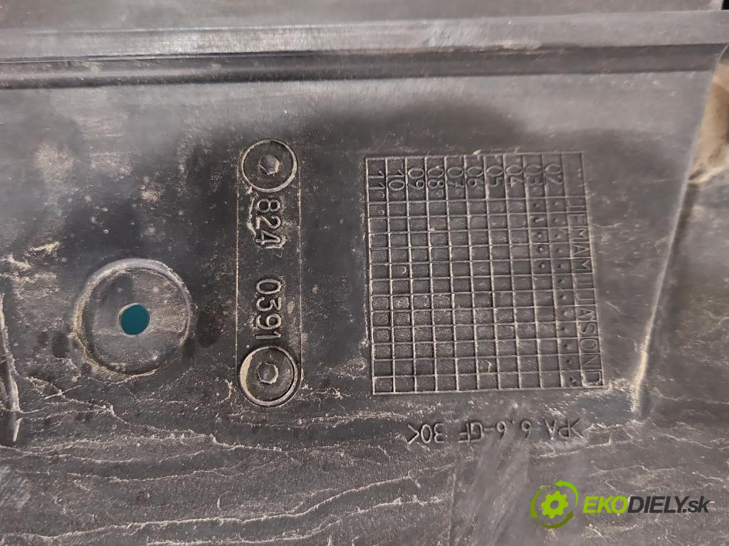 Opel Meriva A 2002-2010 1.6 16v 101 HP manual 74 kW 1598 cm3 5- Ventilátor chladiča 52401025