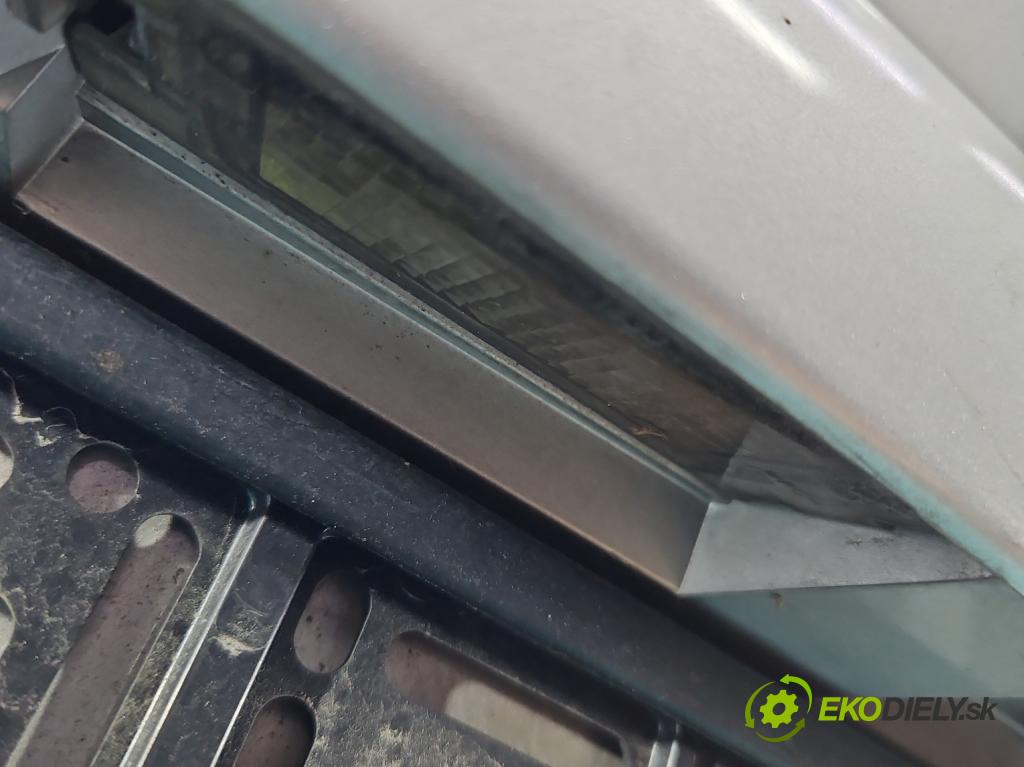 Renault Megane II 2003-2008 1.5 dci 106 hp manual 78 kW 1461 cm3 5- zadní kufrové dveře  (Zadní kapota (kufr))