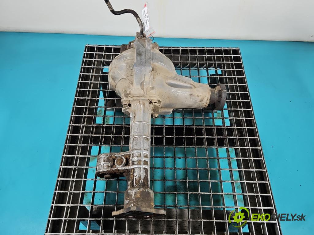 Suzuki Grand Vitara II 2005-2014 2.4 16V 169KM manual 124 kW 2393 cm3 5- Most: predný TL43