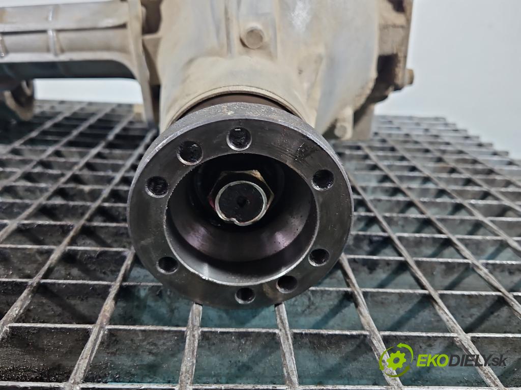 Suzuki Grand Vitara II 2005-2014 2.4 16V 169KM manual 124 kW 2393 cm3 5- Most: predný TL43