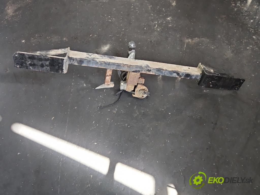 Opel Meriva A 2002-2010 1.6 16v 101 hp manual 74 kW 1598 cm3 5- oko tažné  (Tažné zařízení)