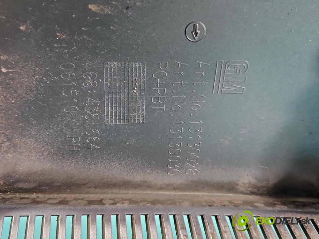Opel Meriva A 2002-2010 1.6 16v 101 hp manual 74 kW 1598 cm3 5- světlo zadní pravé  (Klika dveří ostatní)