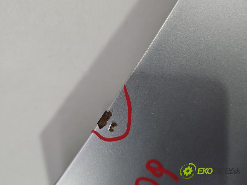 Kia Ceed I 2006-2012 2.0 CRDI 140 HP manual 103 kW 1991 cm3 5- kapota predná