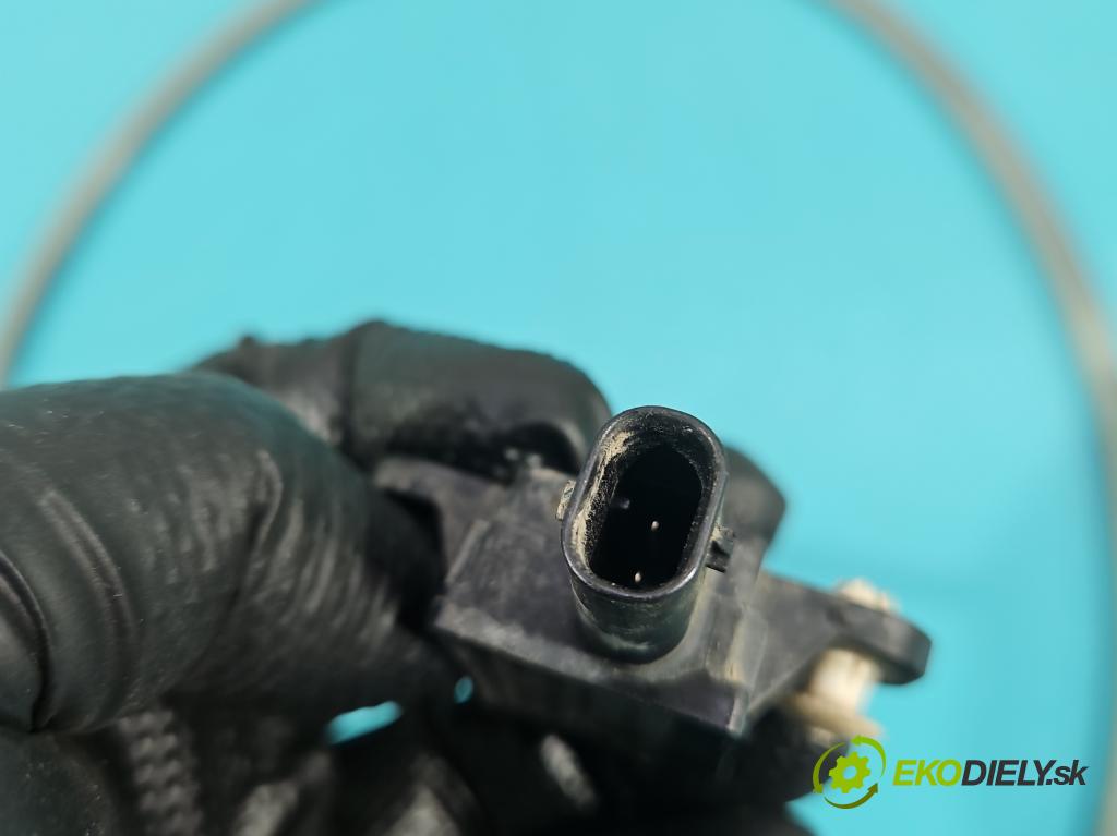 Mercedes E W212 2009-2016 2,2.0 CDI 136 HP automatic 100 kW 2143 cm3 5- snímač šokovat: A2129056501 (Snímač nárazu)