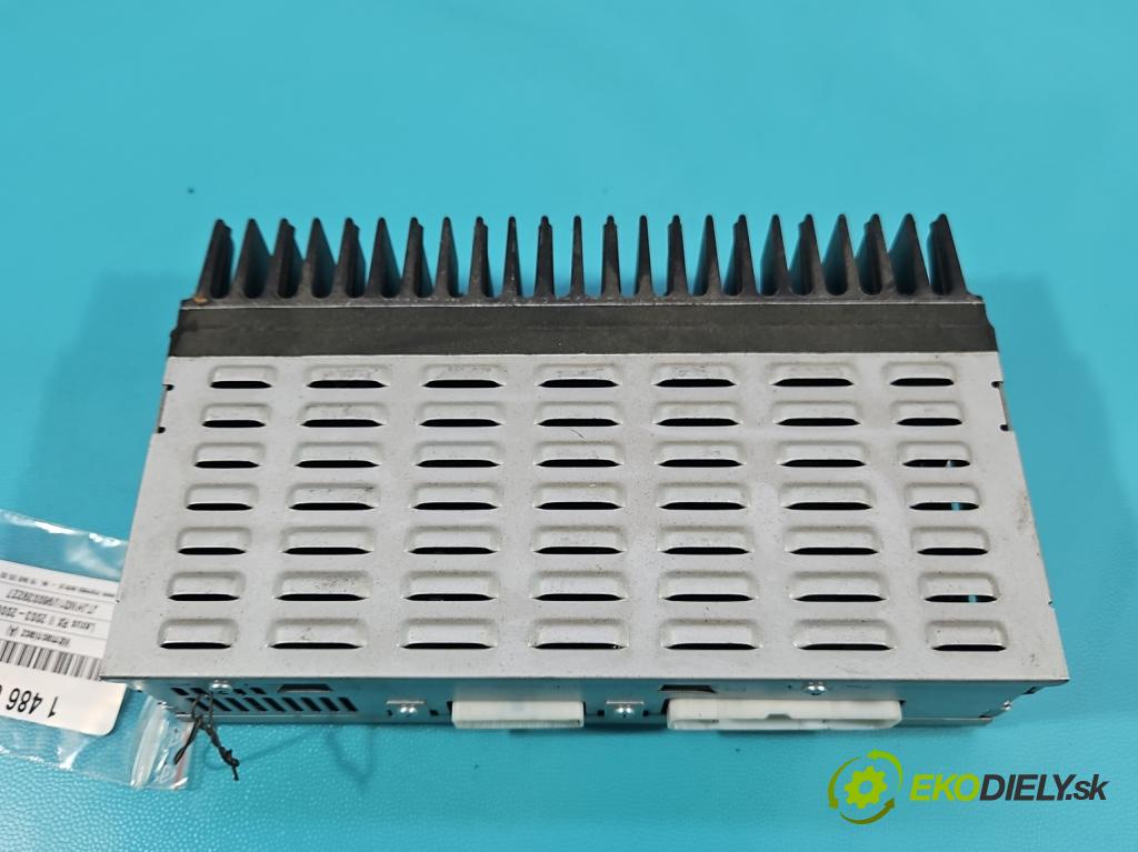 Lexus RX II 2003-2008 3.3 v6 211KM automatic 155 kW 3331 cm3 5- Zesilovač: 86100-48070 (Zosilňovač)