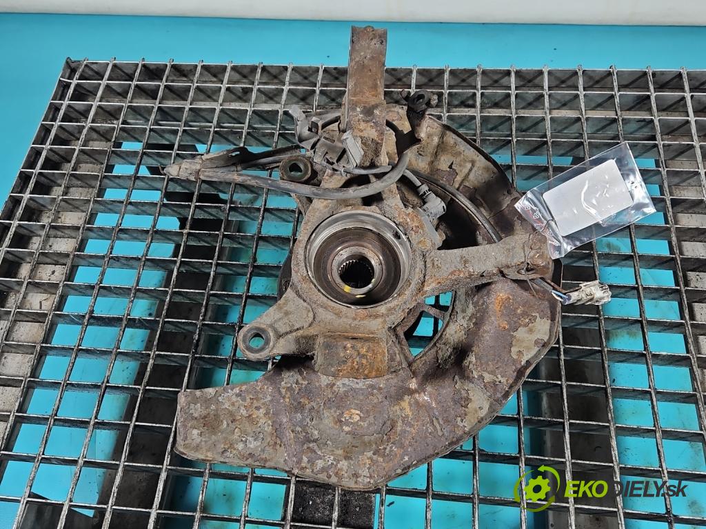 Lexus RX II 2003-2008 3.3 v6 211KM automatic 155 kW 3331 cm3 5- náboj pravé  (Náboj kola)