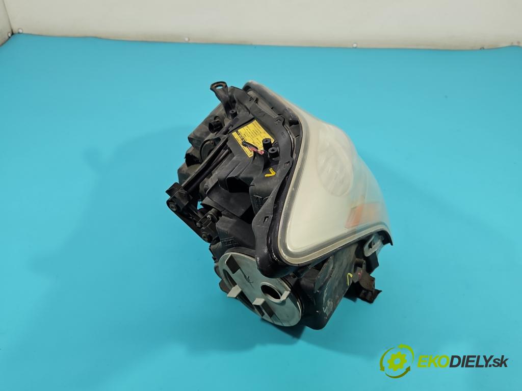 Lexus RX II 2003-2008 3.3 v6 211KM automatic 155 kW 3331 cm3 5- Reflektor: pravý (Svetlo predné pravé)