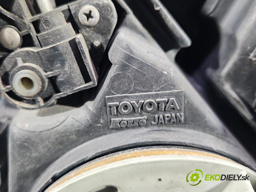 Lexus RX II 2003-2008 3.3 v6 211KM automatic 155 kW 3331 cm3 5- Reflektor: pravý (Svetlo predné pravé)