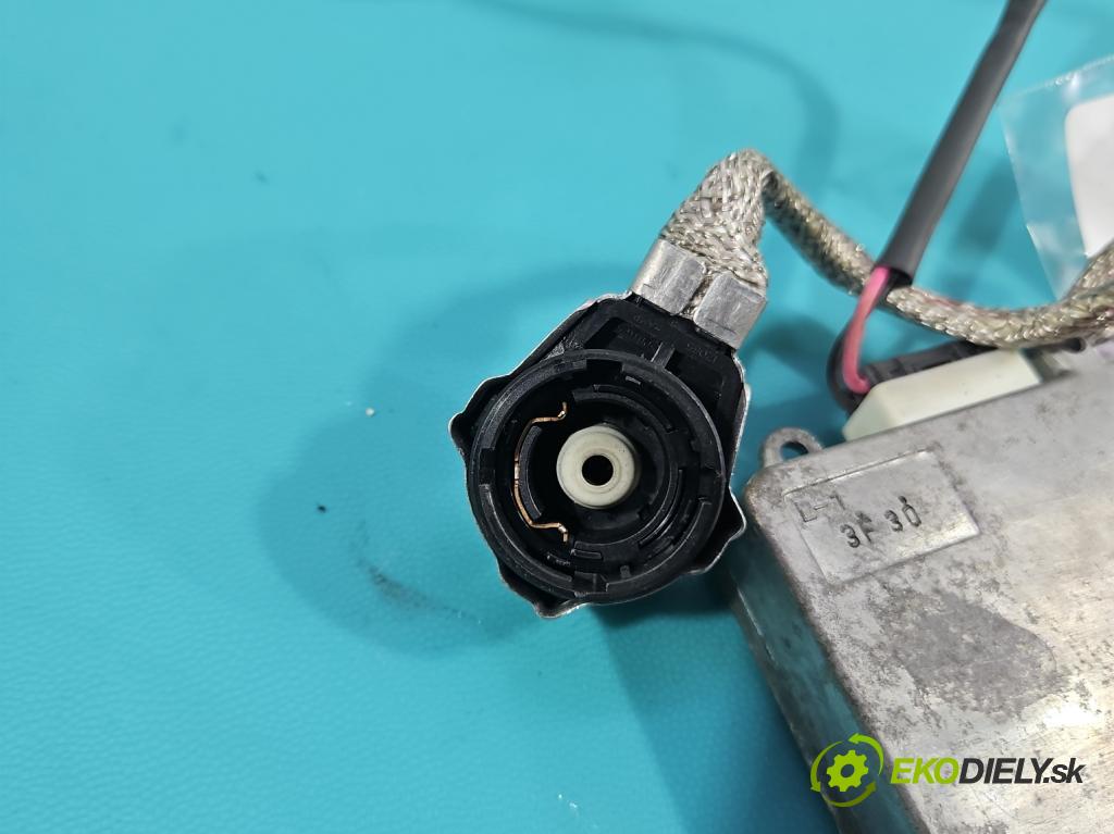 Lexus RX II 2003-2008 3.3 v6 211KM automatic 155 kW 3331 cm3 5- střídač: xenon 85967-0E020 (Riadiaca jednotka xenónu)