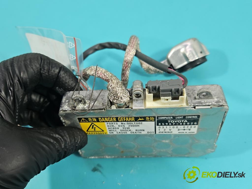 Lexus RX II 2003-2008 3.3 v6 211KM automatic 155 kW 3331 cm3 5- střídač: xenon 85967-0E020 (Riadiaca jednotka xenónu)