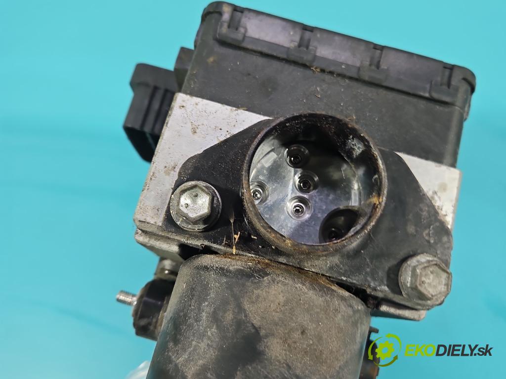 Lexus RX II 2003-2008 3.3 v6 211KM automatic 155 kW 3331 cm3 5- čerpadlo abs 44510-48060 (Pumpa ABS)