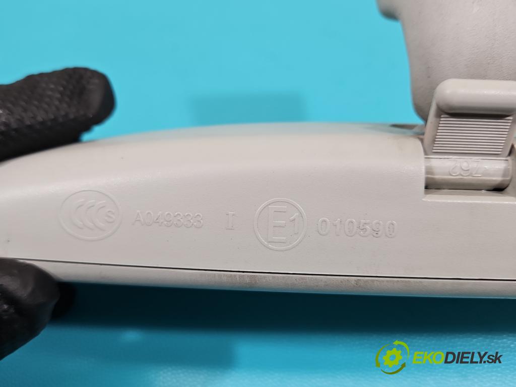 Audi A4 B8 2007-2015 2.7 tdi 190 HP automatic 140 kW 2698 cm3 4- zrkadlo uvnitř:  (Spätné zrkadlo vnútorné)