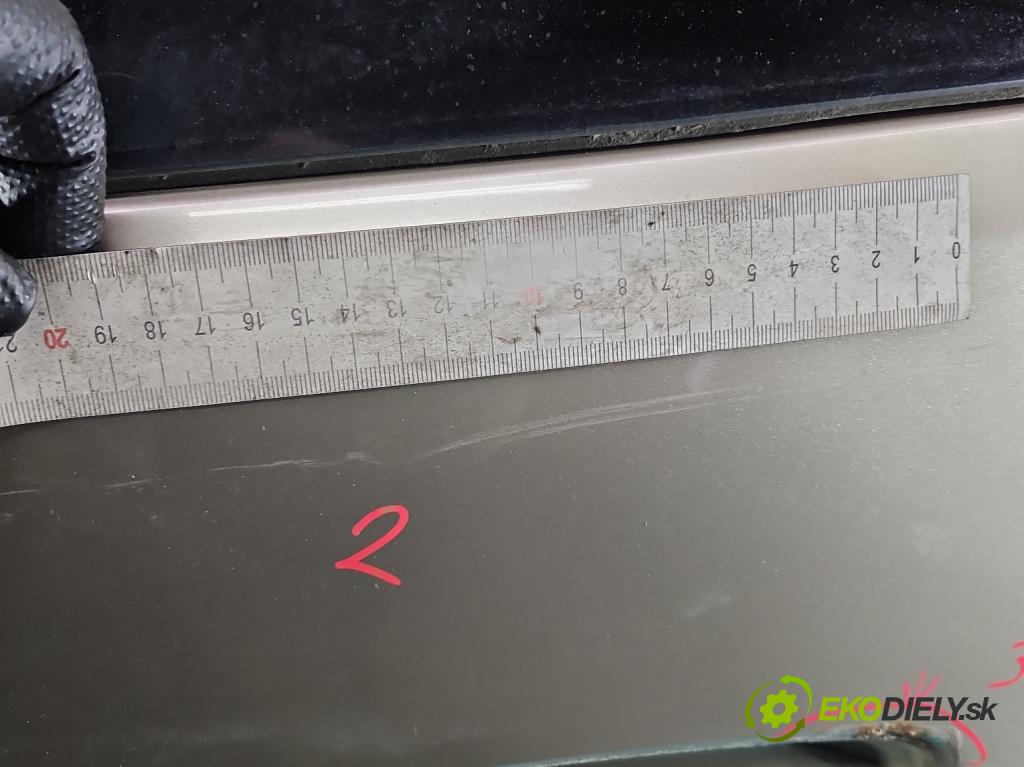 Lexus RX II 2003-2008 3.3 v6 211KM automatic 155 kW 3331 cm3 5- zadní kufrové dveře  (Zadní kapota (kufr))