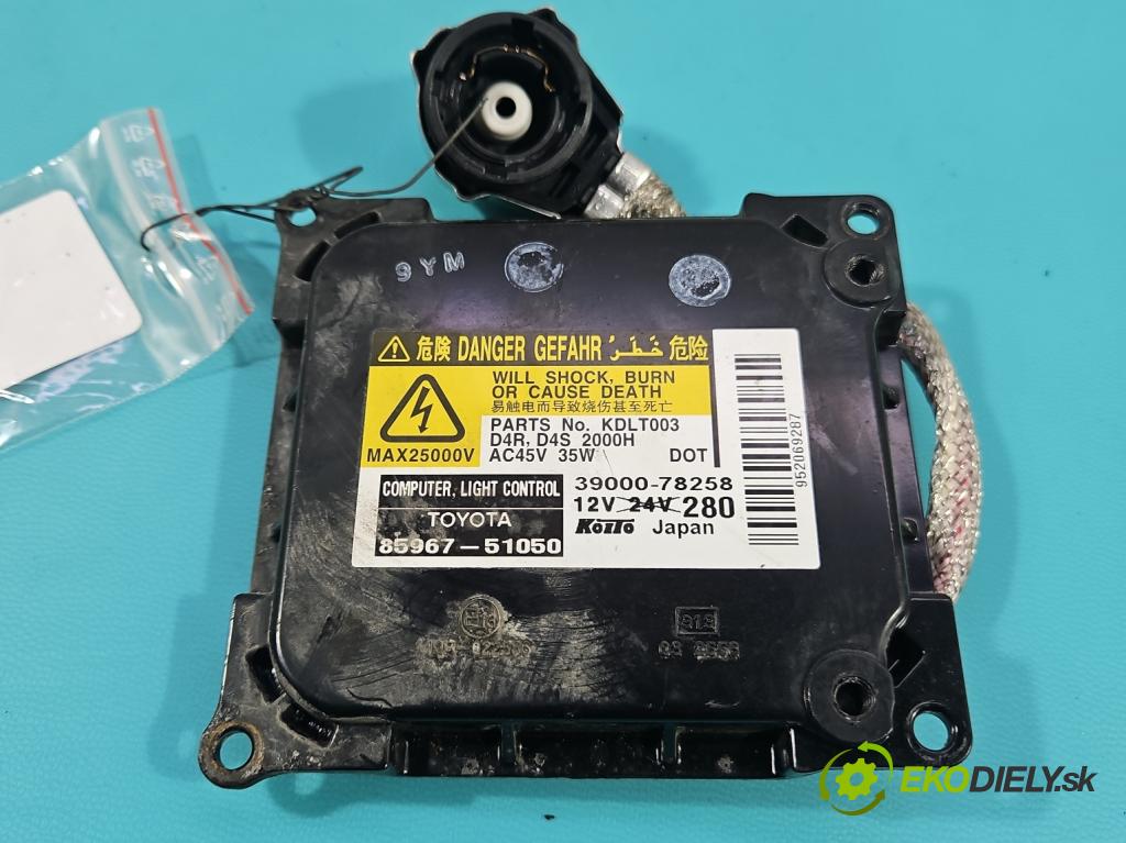 Toyota Avensis III T27 2009-2018 2.0 16v 152KM manual 112 kW 1987 cm3 5- střídač: xenon 85967-51050 (Riadiaca jednotka xenónu)