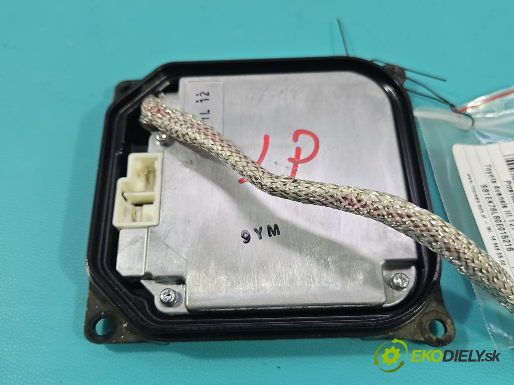 Toyota Avensis III T27 2009-2018 2.0 16v 152KM manual 112 kW 1987 cm3 5- střídač: xenon 85967-51050 (Riadiaca jednotka xenónu)