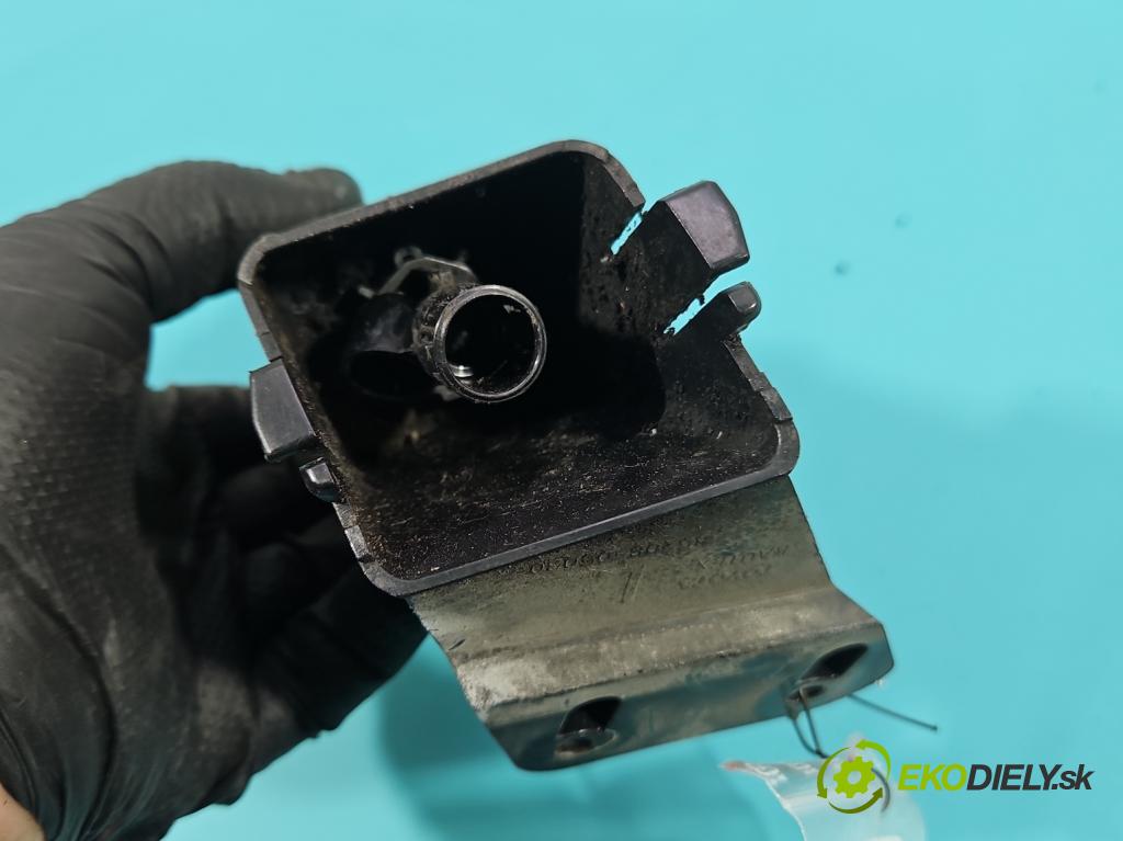 Toyota Avensis III T27 2009-2018 2.0 16v 152KM manual 112 kW 1987 cm3 5- ostrekovač reflektor: ľavý 85208-05030 (Motorček ostrekovačov)