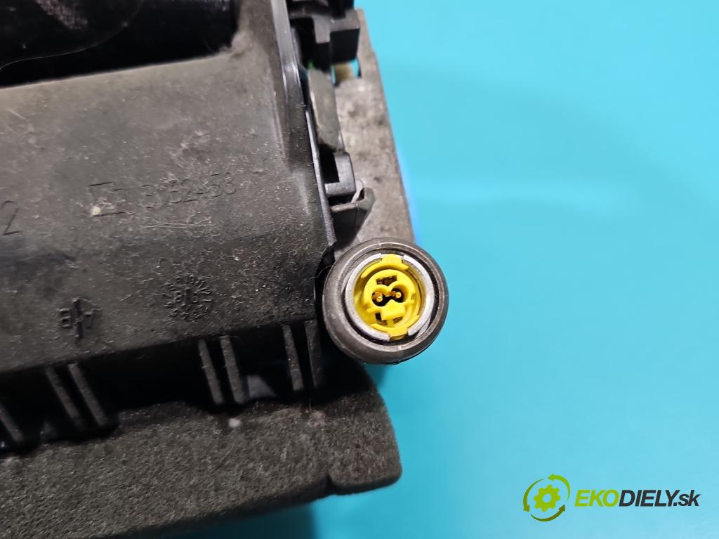 Audi A4 B8 2007-2015 2.7 tdi 190 HP automatic 140 kW 2698 cm3 4- pas bezpečnosť: predné ľavý 8K1857705J