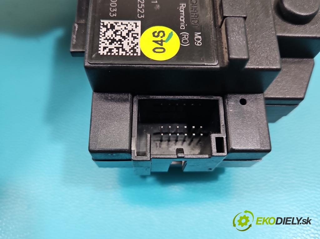 Audi A4 B8 2007-2015 2.7 tdi 190 HP automatic 140 kW 2698 cm3 4- Spínačka 8K0909131B (Spínacia skrinka)