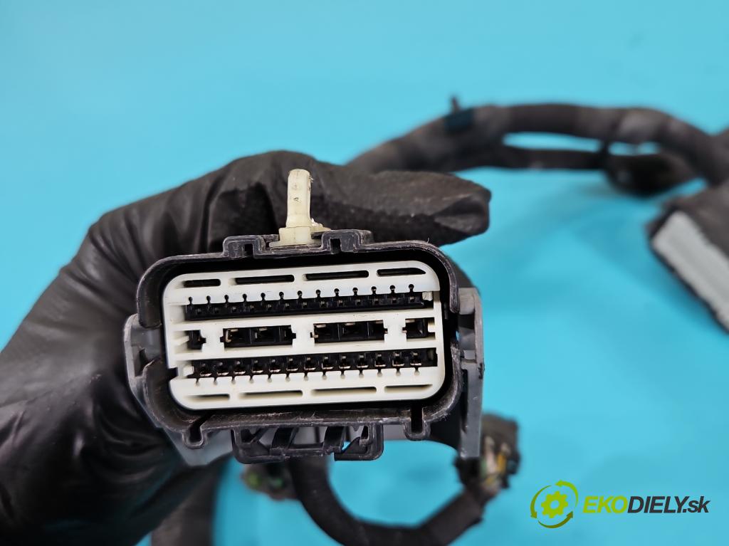 Ford Transit Custom 2013- 2.0 tdci 131 hp manual 96 kW 1995 cm3 5- skříňka pojistková JK2T-9K499-ECC (Pojistková skříňka)