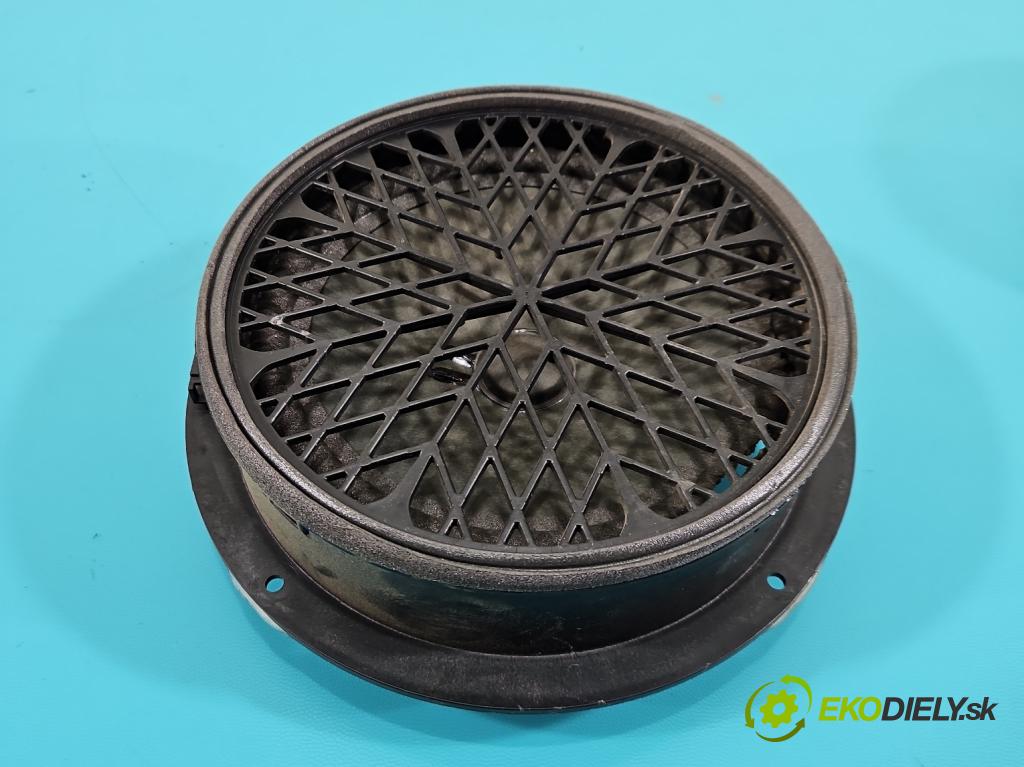 Audi A4 B8 2007-2015 2.7 tdi 190 hp automatic 140 kW 2698 cm3 4- reproduktory komplet 8T0035399A