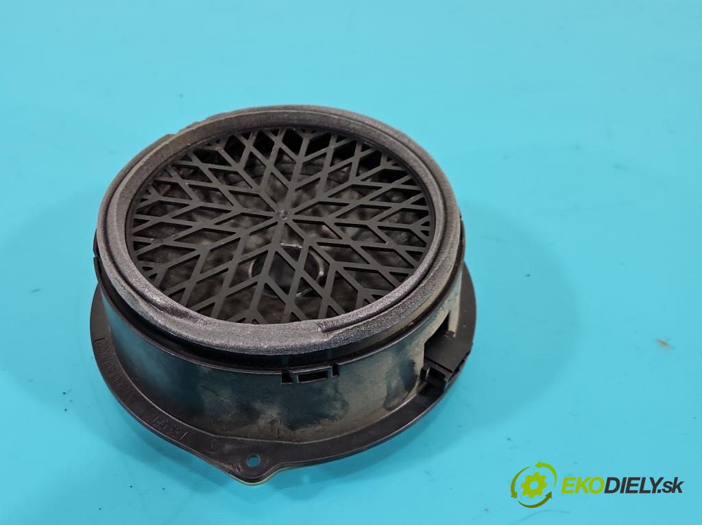 Audi A4 B8 2007-2015 2.7 tdi 190 hp automatic 140 kW 2698 cm3 4- reproduktory komplet 8T0035399A