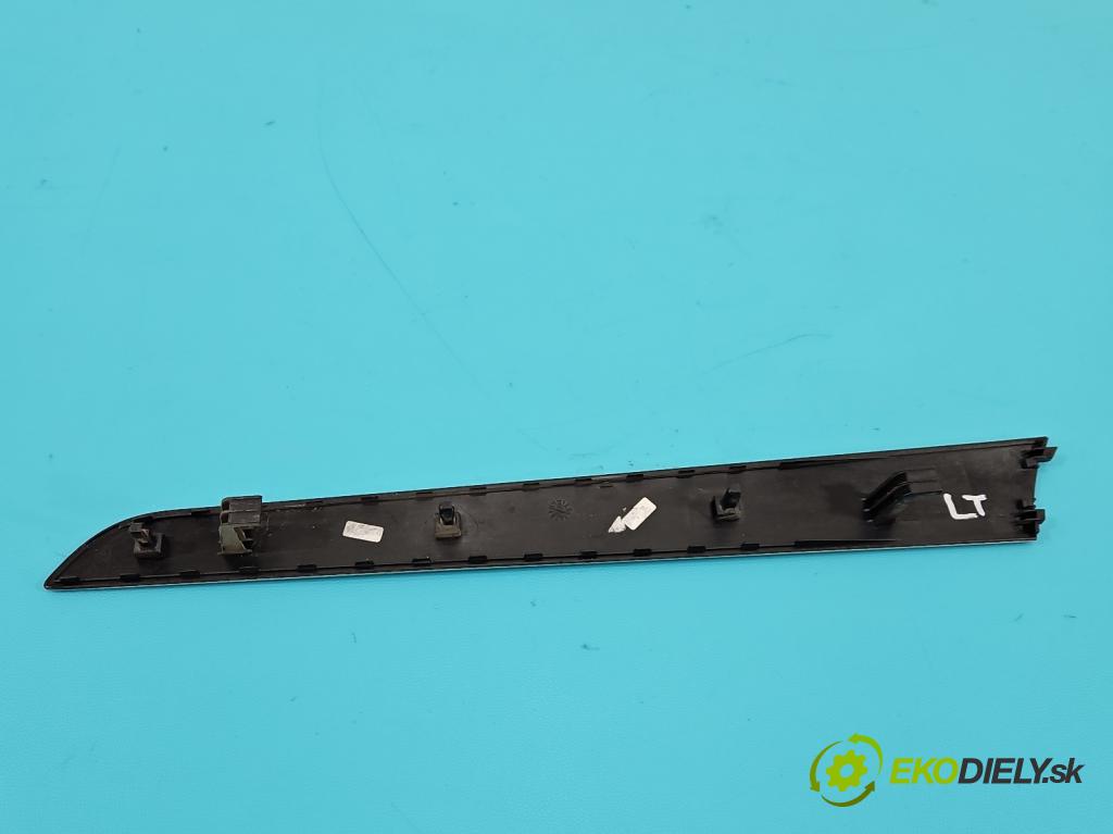 Audi A4 B8 2007-2015 2.7 tdi 190 HP automatic 140 kW 2698 cm3 4- lišta ozdobná vnitŕní: 8K0863305