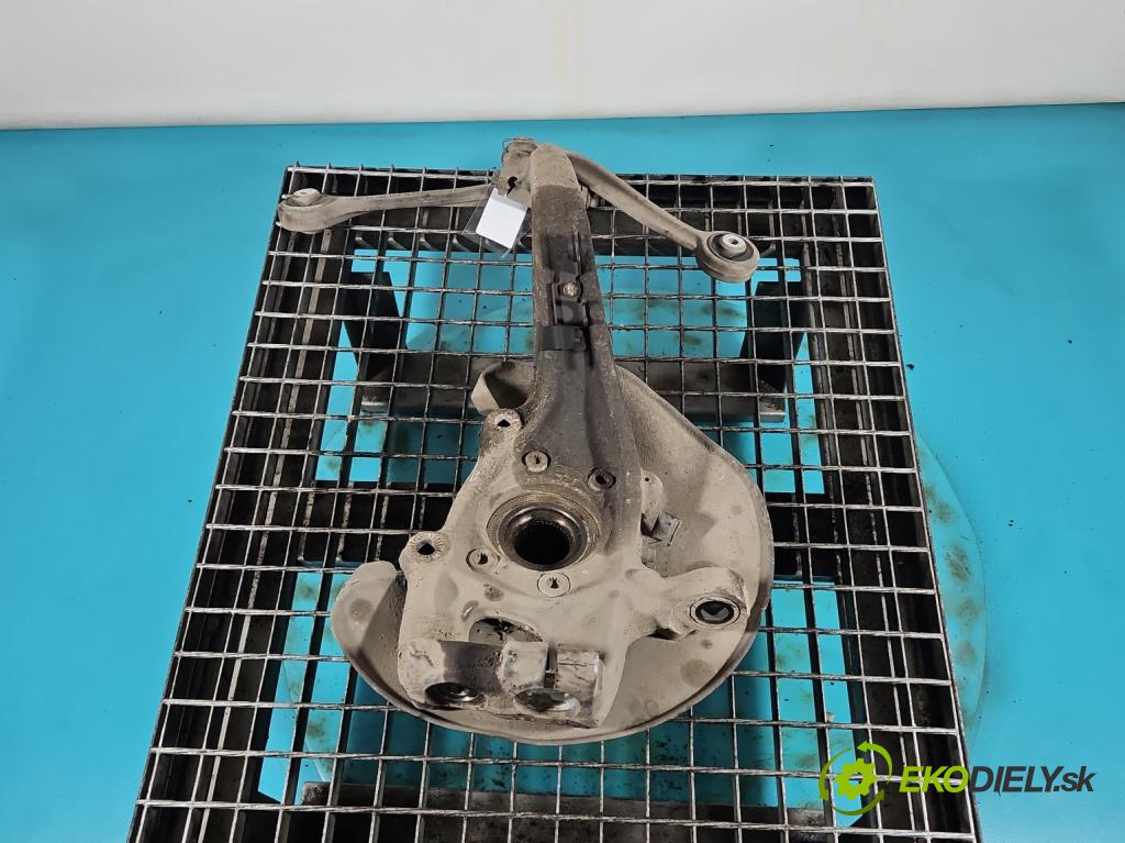 Audi A4 B8 2007-2015 2.7 tdi 190 HP automatic 140 kW 2698 cm3 4- náboj ľavé  (Náboj kolesa)