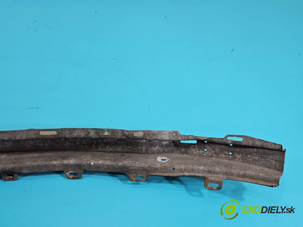 Audi A4 B5 1994-2001 1.8 20v 125 HP  92 kW 1781 cm3 4- výstuha nárazník predné