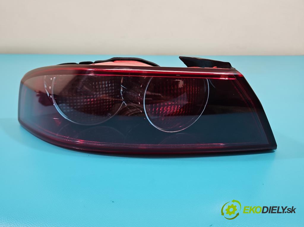 Alfa romeo 159 1.9 jtd 116 HP manual 85 kW 1910 cm3 4- svetlo / reflektor zadné ľavé 939532802 (Kľučka dverí ostatné)