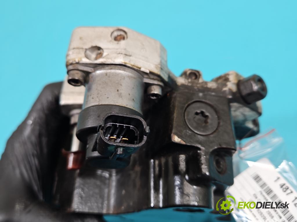 Kia Ceed I 2006-2012 2.0 CRDI 140 HP manual 103 kW 1991 cm3 5- čerpadlo vstrekovacia 0445010121 (Vstrekovacie čerpadlo)